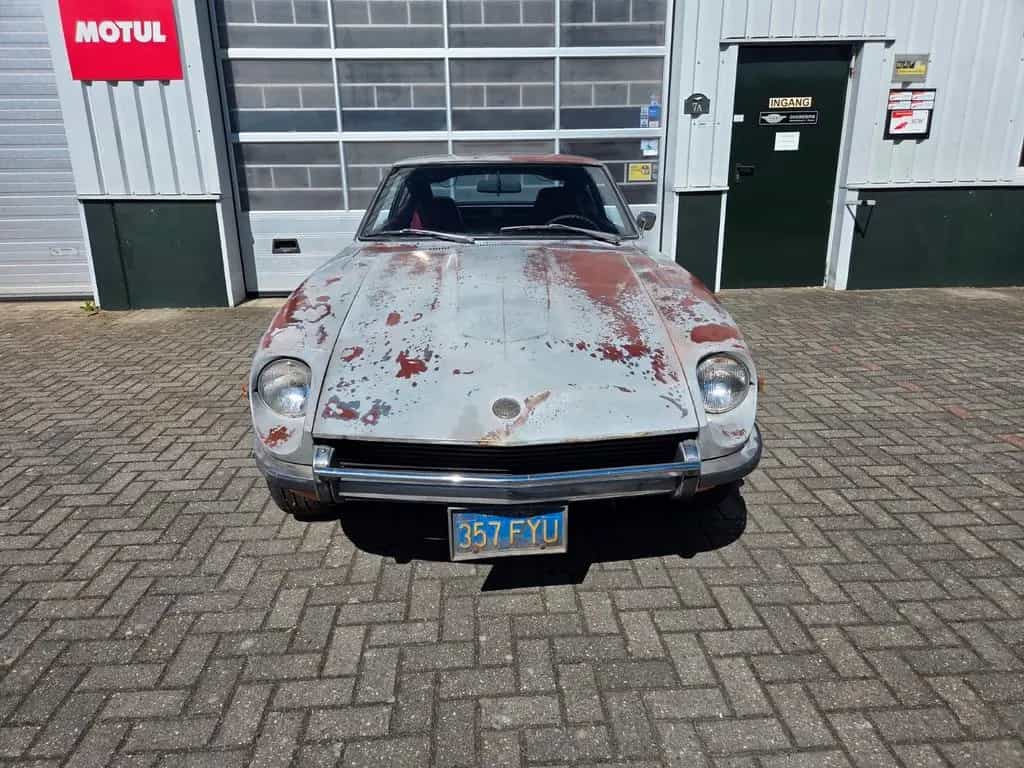 Datsun 240Z 06/1972-photo-3