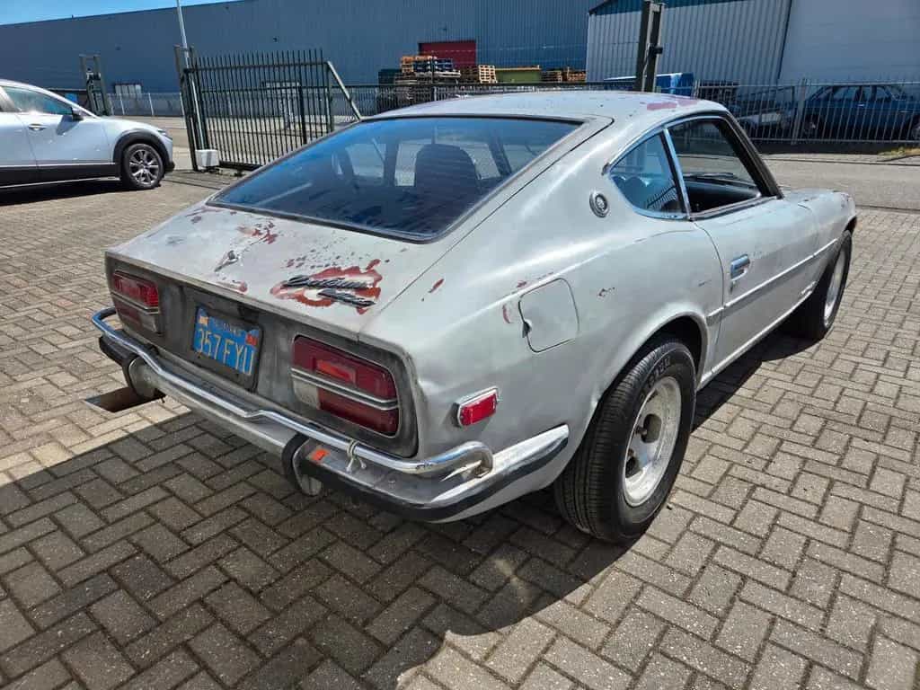 Datsun 240Z 06/1972-photo-7