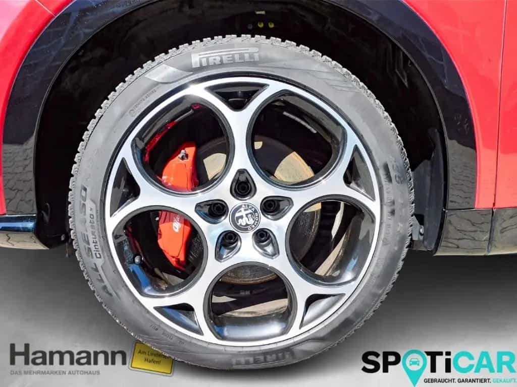 Alfa Romeo Tonale Veloce 1.5 360* Sitz-HZG Harman Kardon 05/2024-photo-8