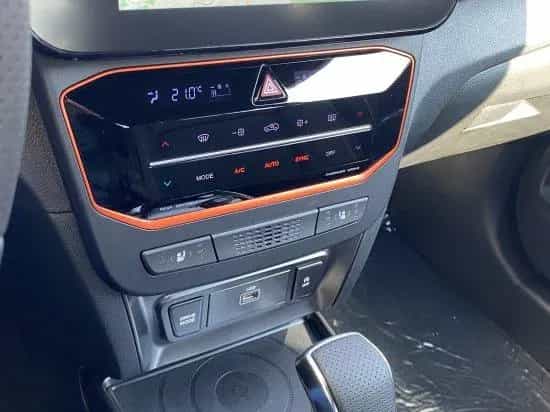 KGM Tivoli 1.5 T-GDI 2WD AT Limited 50 TotwAss LED L null-photo-11