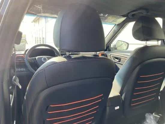 KGM Tivoli 1.5 T-GDI 2WD AT Limited 50 TotwAss LED L null-photo-16