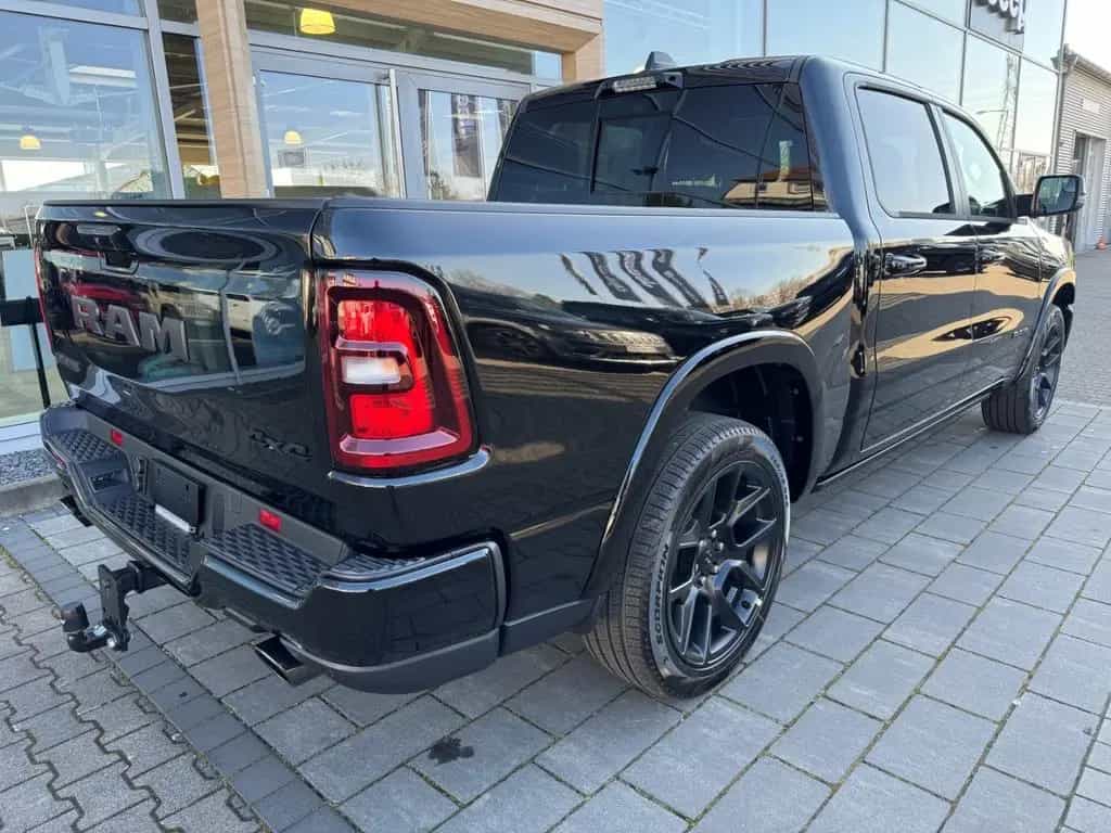 Dodge RAM 1500 Laramie Night 3 Jahre Garantie ab 0,99% null-photo-14