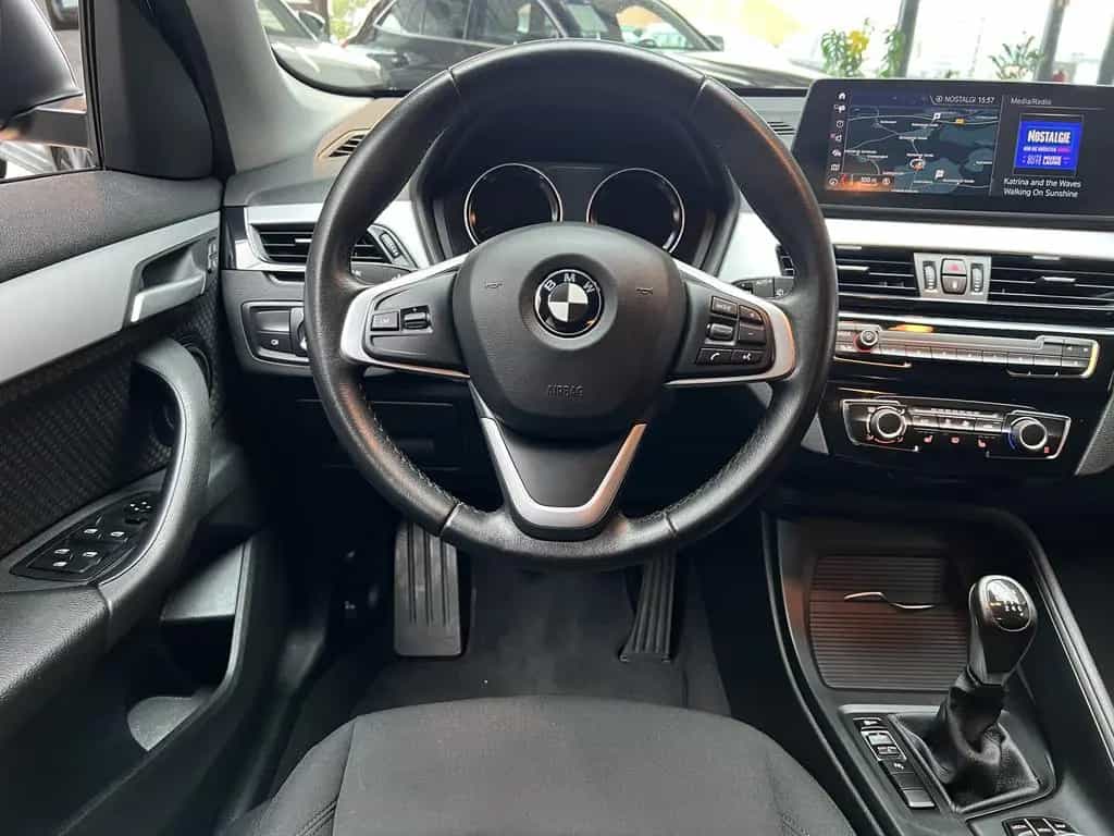 BMW X1 sDrive 18i Navi RFK LED SHZ VOLLFOLIERUNG 10/2020-photo-10
