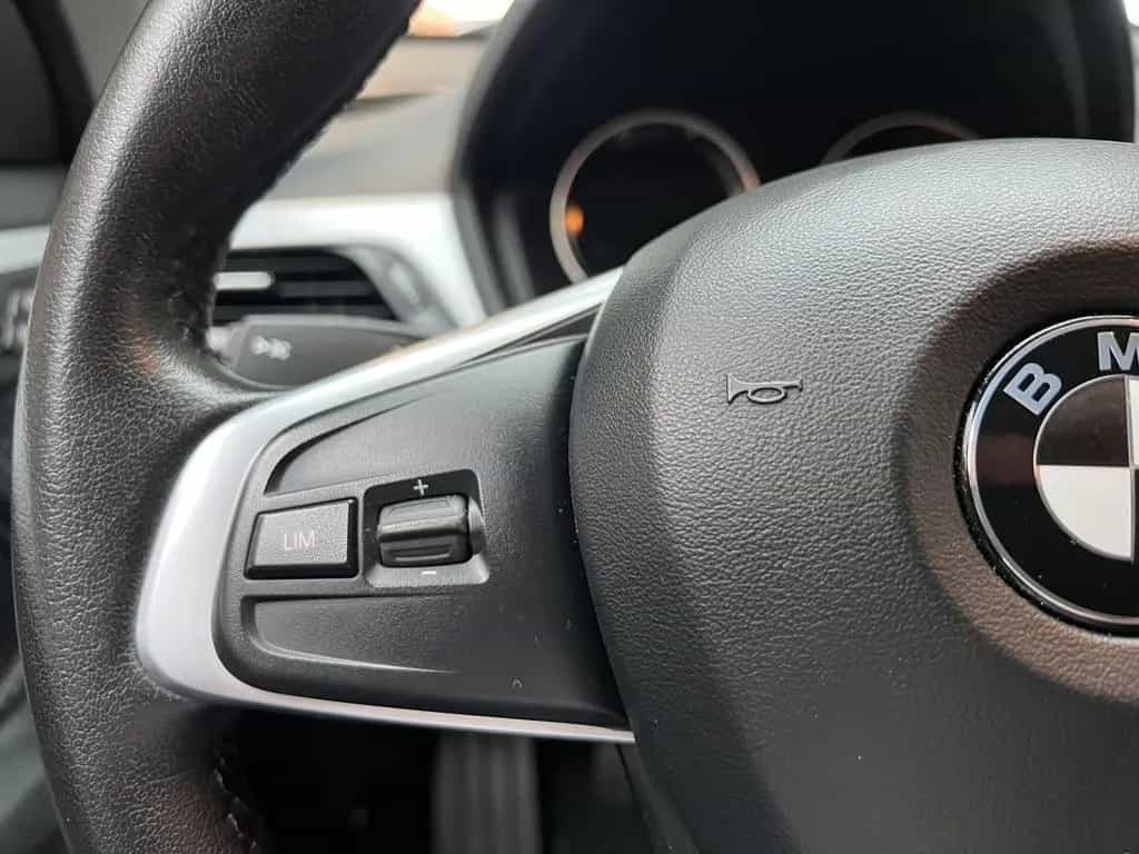 BMW X1 sDrive 18i Navi RFK LED SHZ VOLLFOLIERUNG 10/2020-photo-11