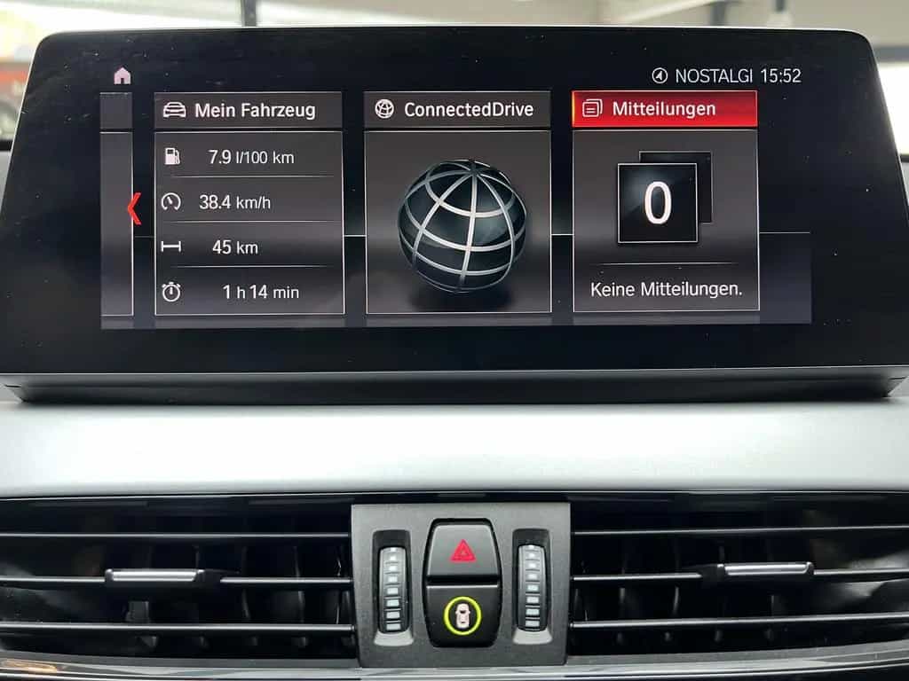 BMW X1 sDrive 18i Navi RFK LED SHZ VOLLFOLIERUNG 10/2020-photo-18