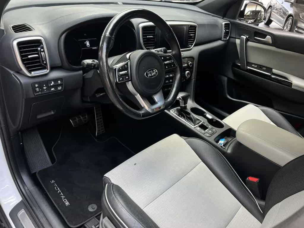 Kia Sportage GT-Line 4WD Panorama 360°Kamera Navi 04/2019-photo-2