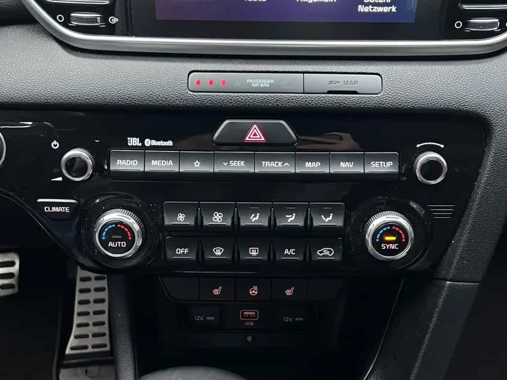 Kia Sportage GT-Line 4WD Panorama 360°Kamera Navi 04/2019-photo-20