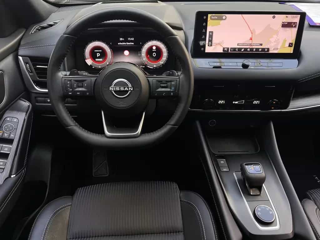 Nissan Qashqai Tekna 4x4 Panorama Automatik Design 12/2022-photo-10