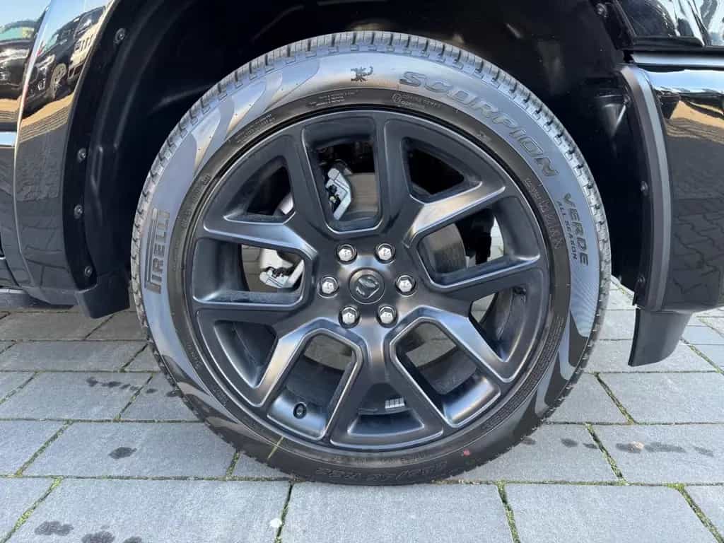 Dodge RAM 1500 Laramie Night 3 Jahre Garantie ab 0,99% null-photo-16
