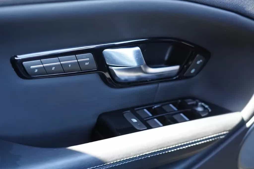 Land Rover Range Rover Rover Evoque HSE Dynamic MIT 2 J GARANTIE 12/2017-photo-16