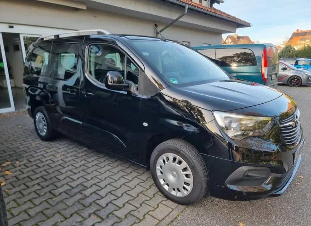 Opel Combo Life L2/XL 7 SITZE + AHK aus 1. Hand 10/2020-photo-2
