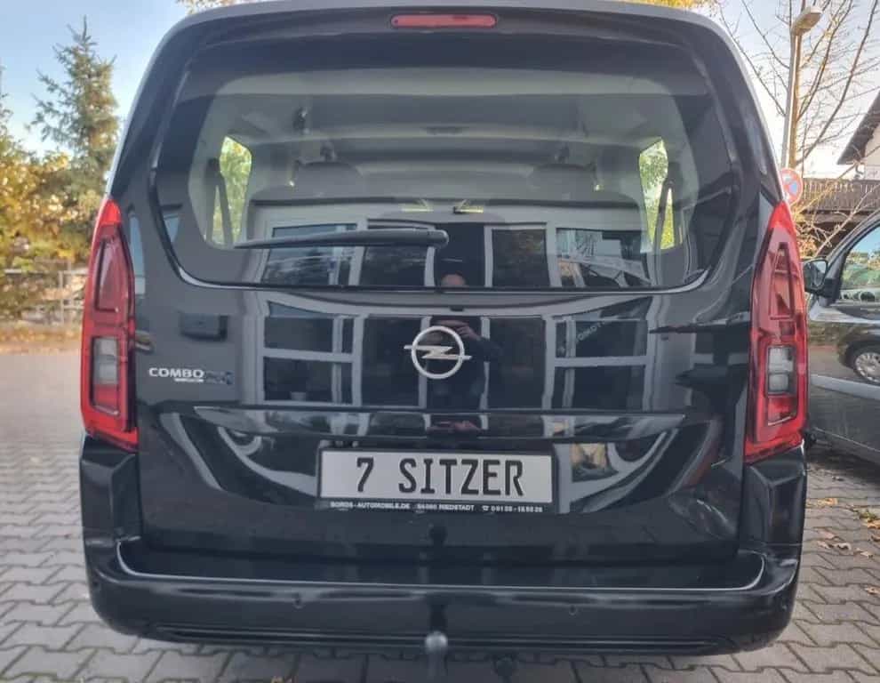 Opel Combo Life L2/XL 7 SITZE + AHK aus 1. Hand 10/2020-photo-4