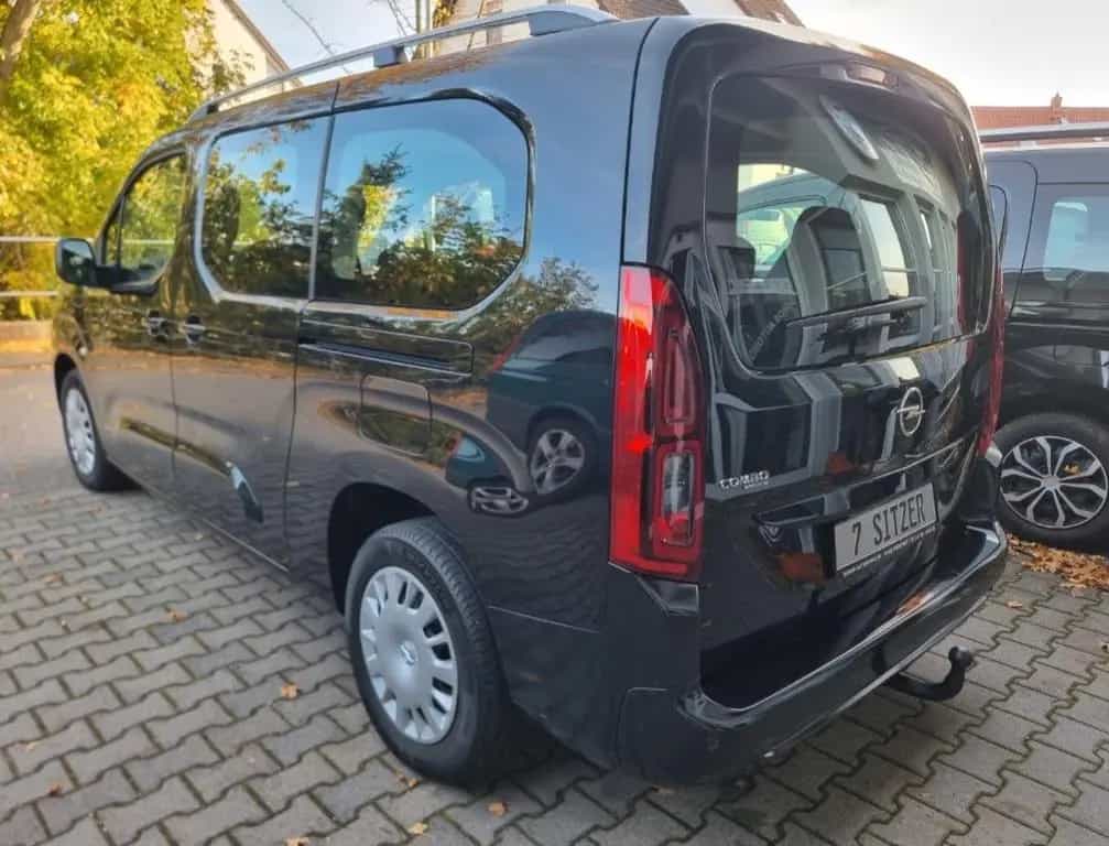 Opel Combo Life L2/XL 7 SITZE + AHK aus 1. Hand 10/2020-photo-5