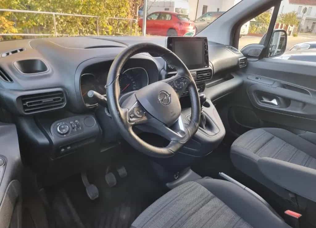 Opel Combo Life L2/XL 7 SITZE + AHK aus 1. Hand 10/2020-photo-7
