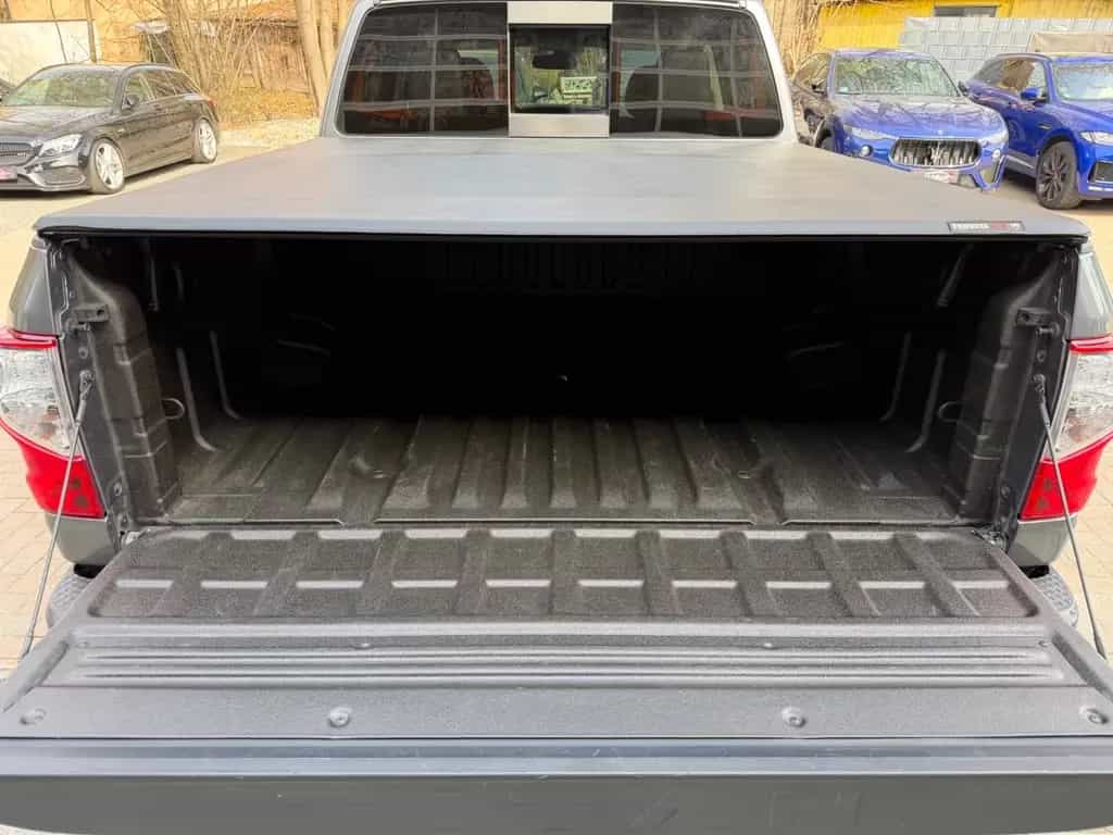Nissan Titan 5.6L V8 Pick-Up Texas Titan 3500kg Ahk 07/2017-photo-24