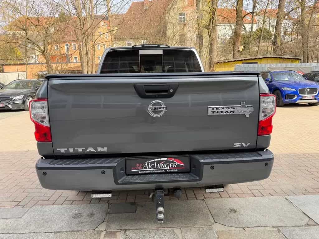 Nissan Titan 5.6L V8 Pick-Up Texas Titan 3500kg Ahk 07/2017-photo-6