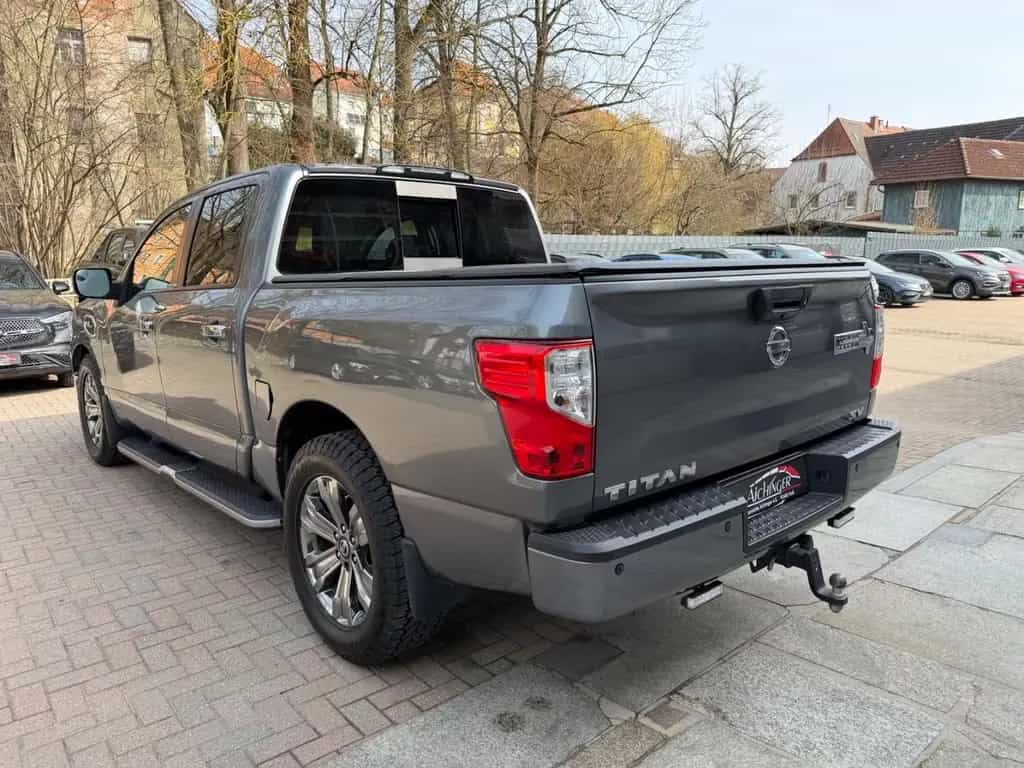 Nissan Titan 5.6L V8 Pick-Up Texas Titan 3500kg Ahk 07/2017-photo-7