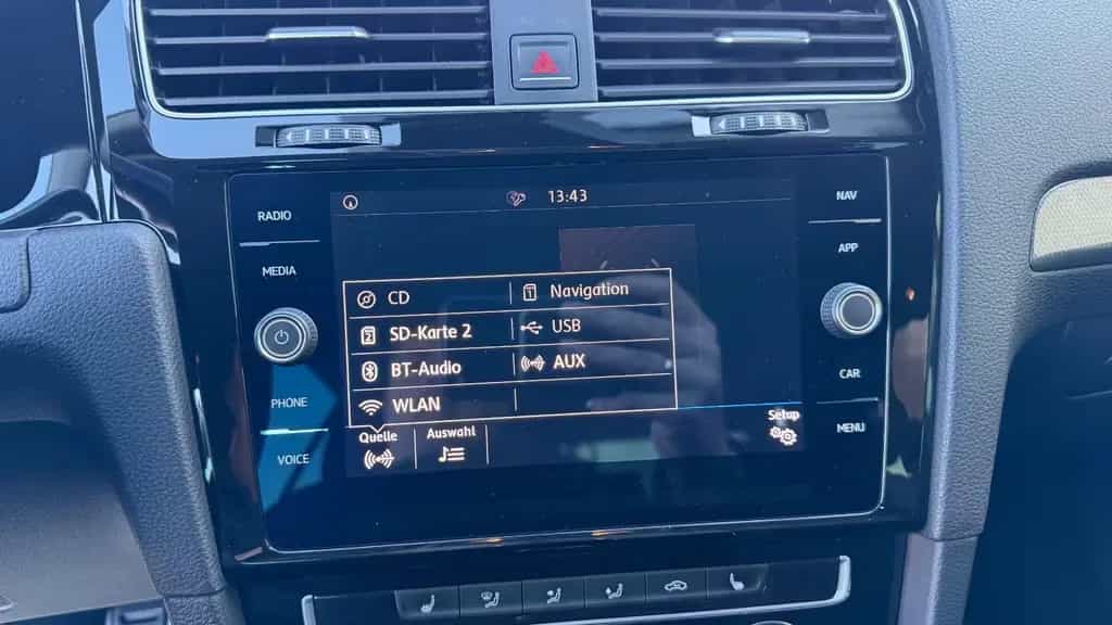 Volkswagen Golf VII Lim. Join ACC, APP Connect, Sitzheizung 04/2018-photo-24