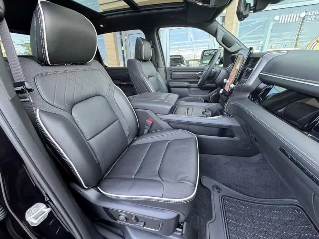 Dodge RAM 1500 Limited Massage VOLL HUD Luftfederung A null-photo-11