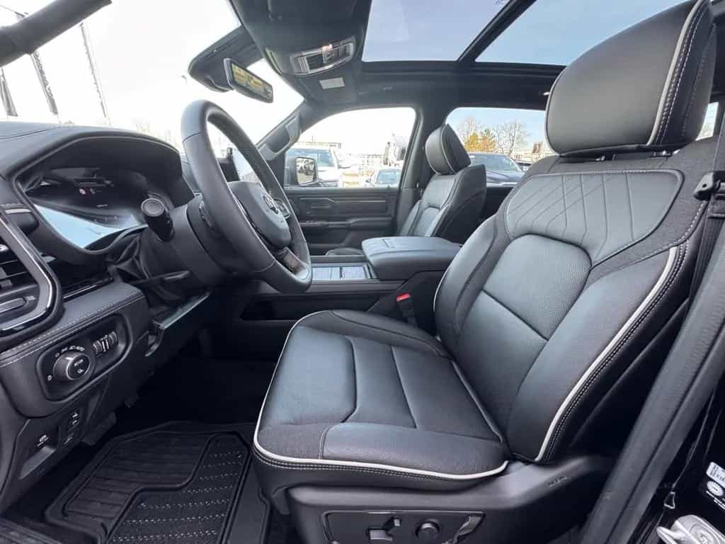 Dodge RAM 1500 Limited Massage VOLL HUD Luftfederung A null-photo-18