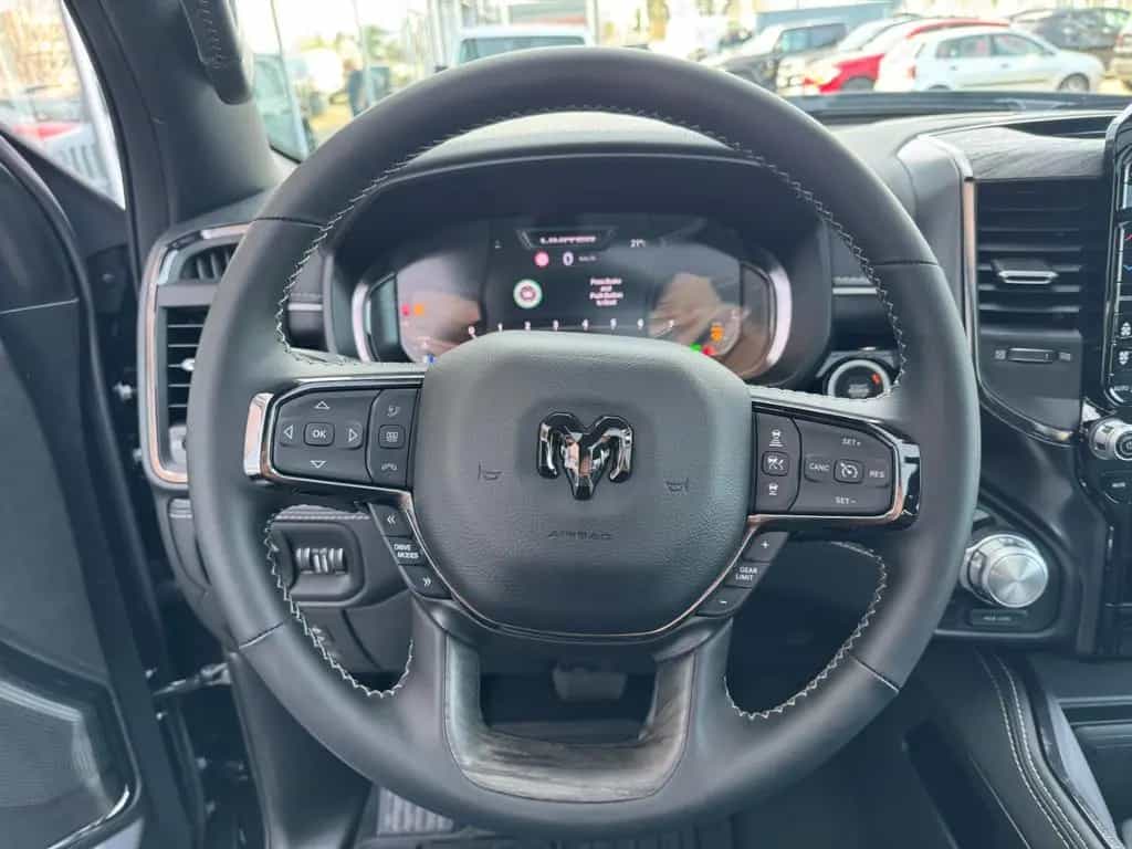 Dodge RAM 1500 Limited Massage VOLL HUD Luftfederung A null-photo-20