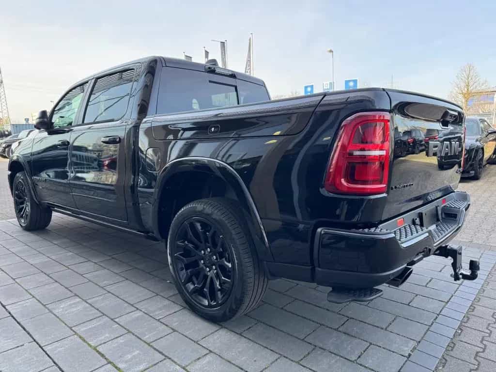 Dodge RAM 1500 Limited Massage VOLL HUD Luftfederung A null-photo-4