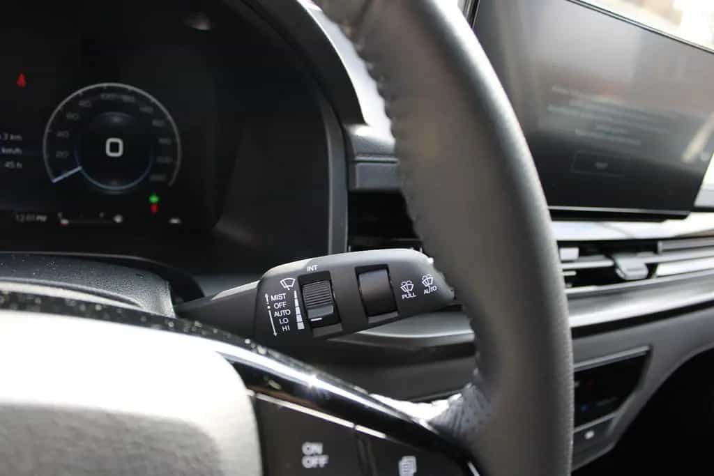 KGM Musso Black 6AT 4WD null-photo-10