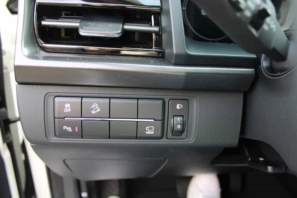KGM Musso Black 6AT 4WD null-photo-12