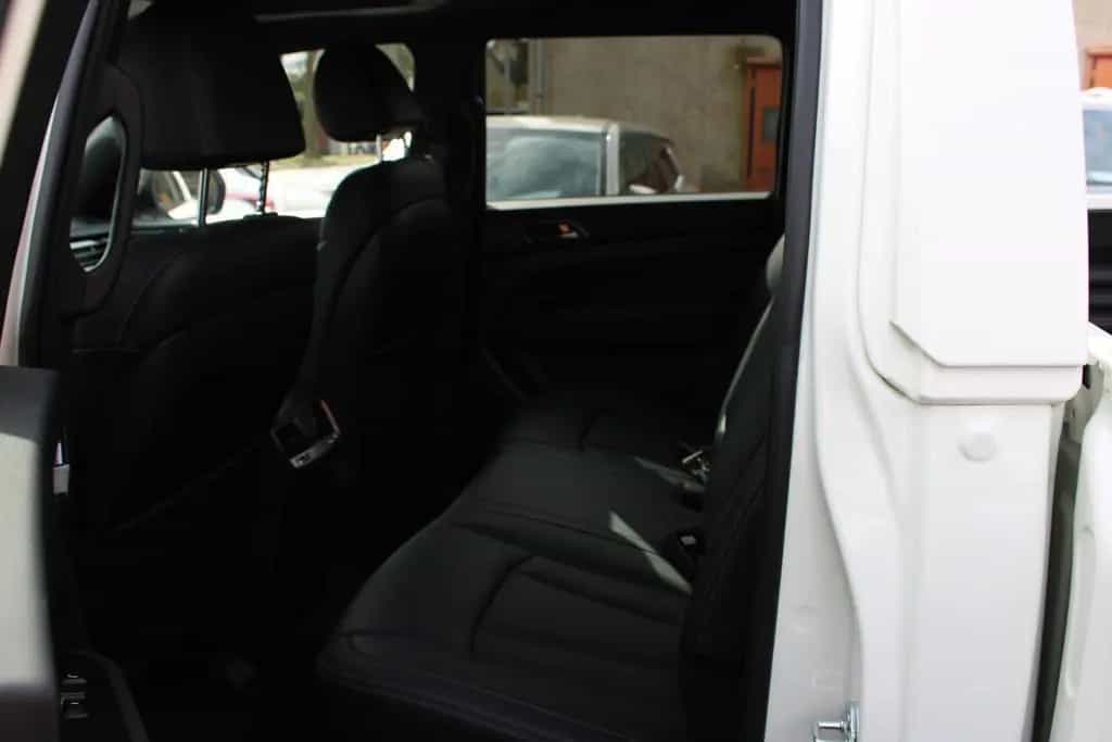KGM Musso Black 6AT 4WD null-photo-19