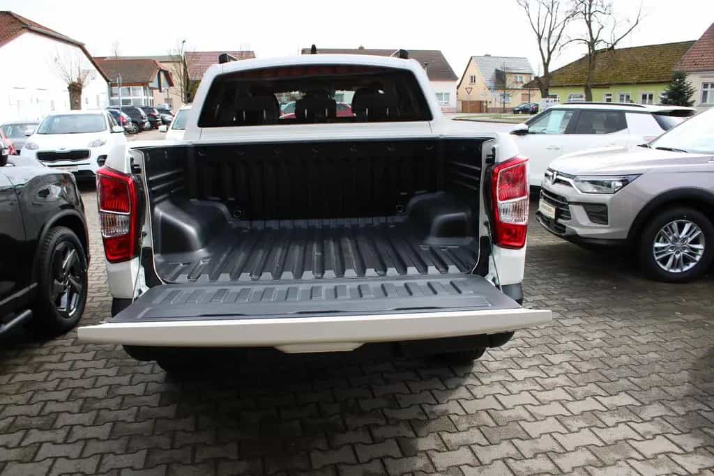 KGM Musso Black 6AT 4WD null-photo-6
