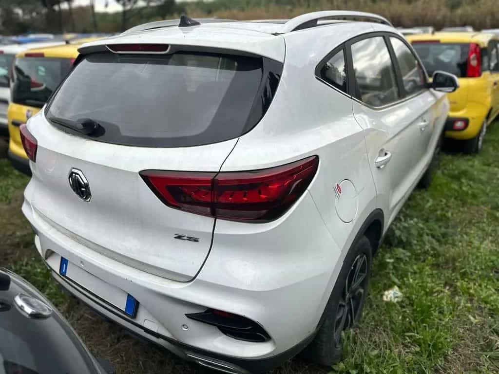 MG ZS 2021 - ZS 1.5 Luxury 03/2023-photo-2