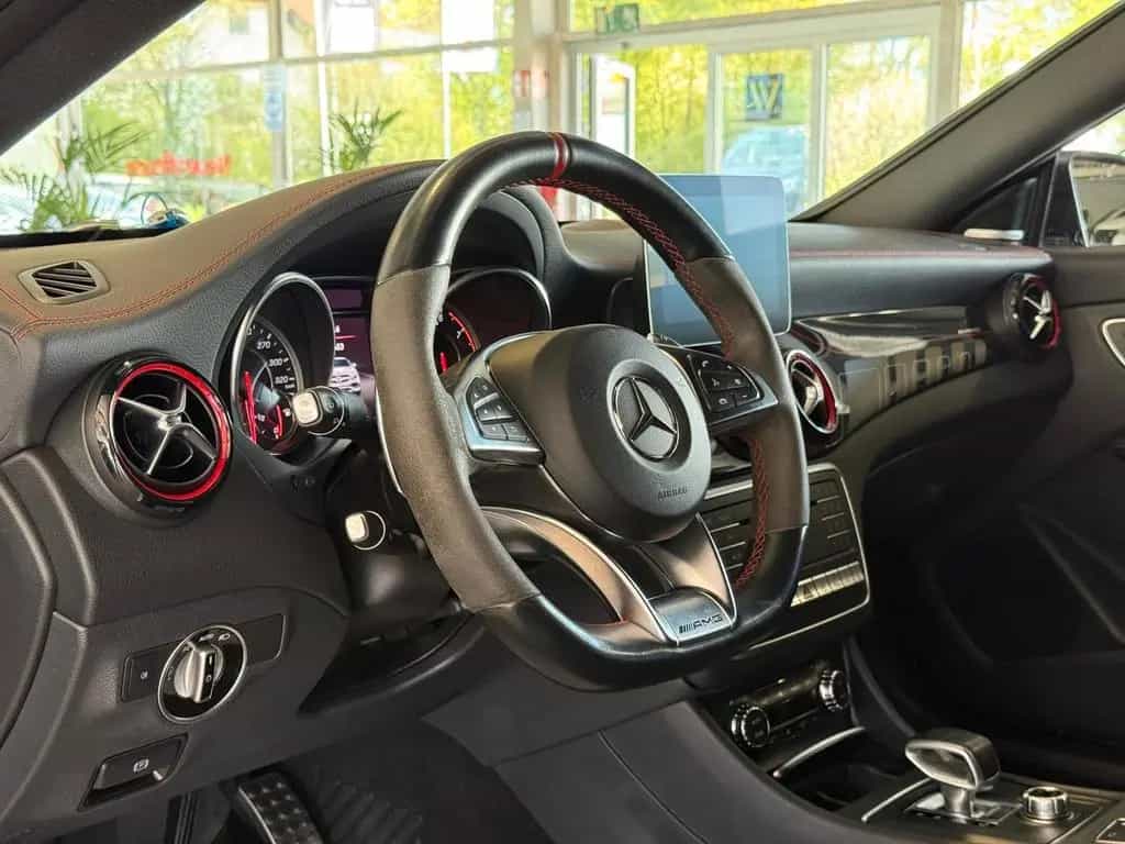 Mercedes-Benz CLA-Class AMG 4Matic Performance Sitze LED Perf AGA 02/2018-photo-9
