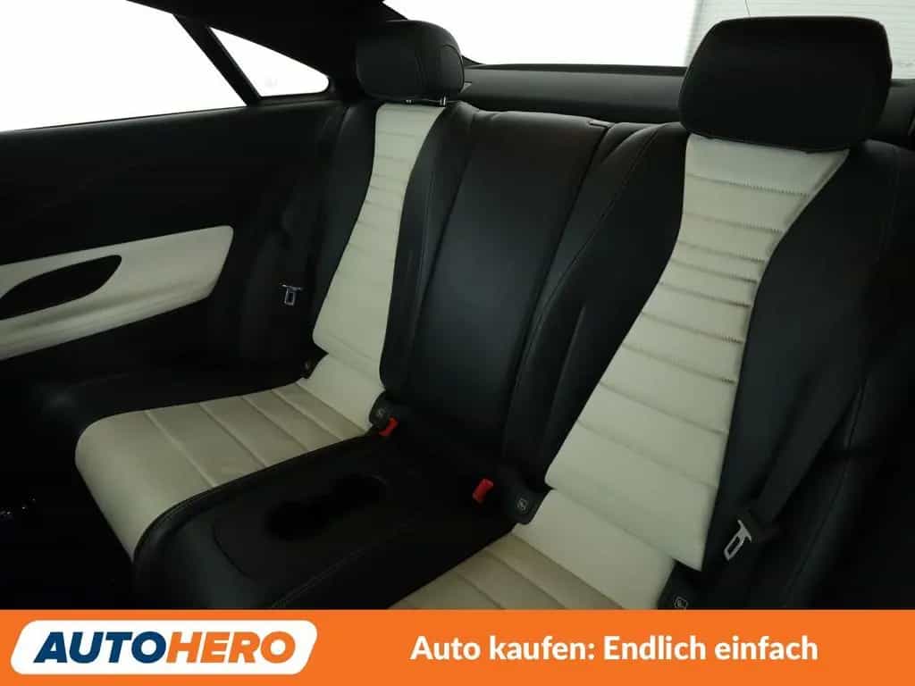 Mercedes-Benz E-Class 400 4Matic Edition 1 AMG Line Aut.*NAV*TEMP* 05/2017-photo-13