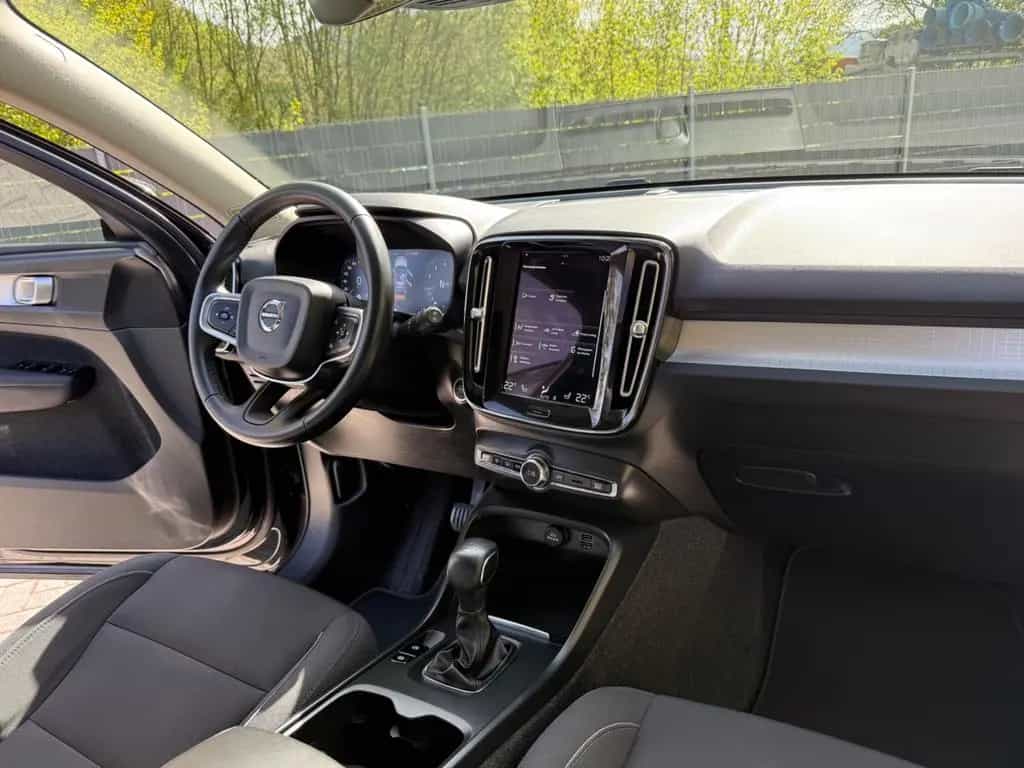 Volvo XC40 XC 40 Momentum Pro 2WD-LED-AHK-Kamera 07/2021-photo-17