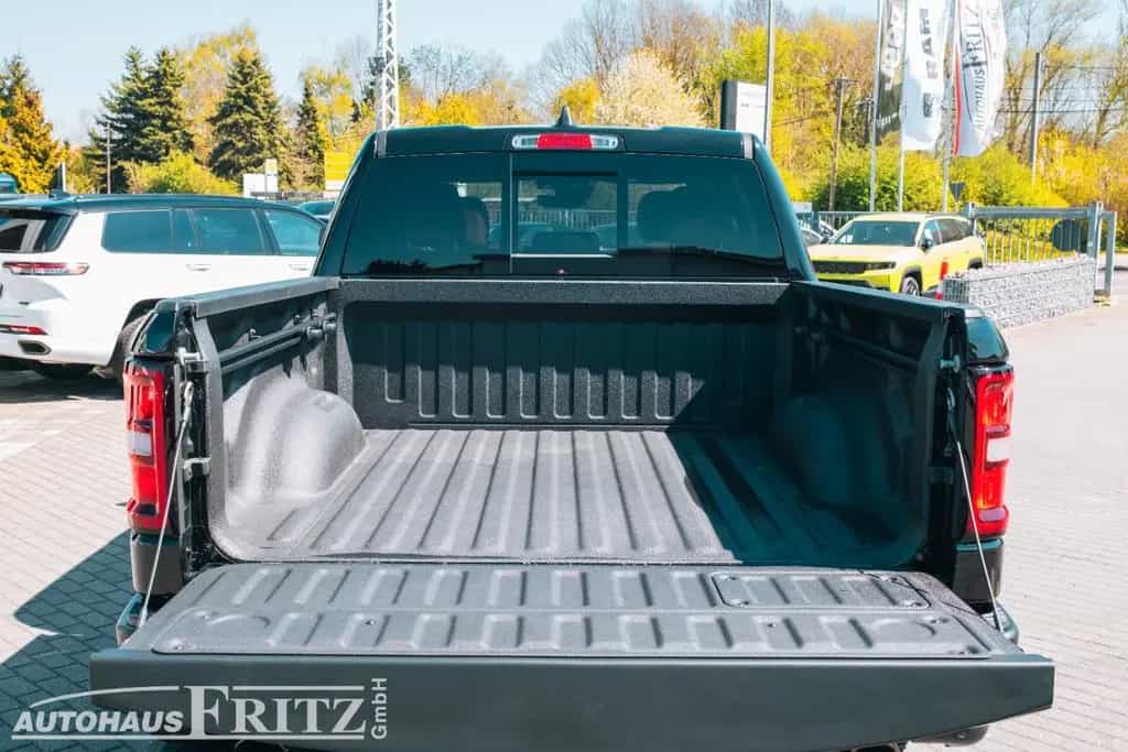 Dodge RAM 1500 Rebel 4x4 - 3,0l SO Nav MY26 null-photo-5