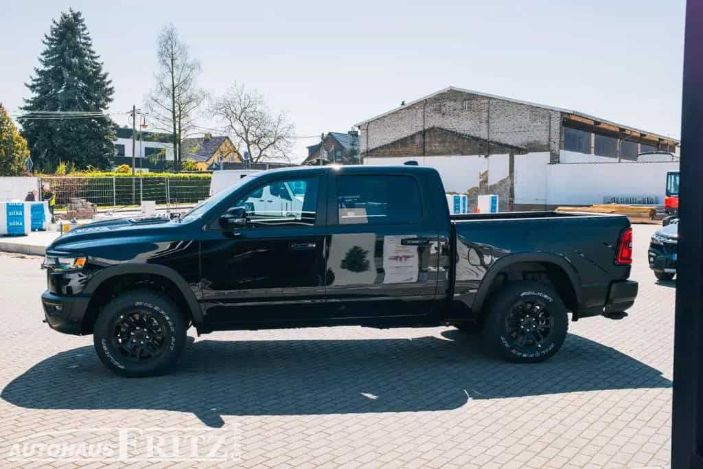 Dodge RAM 1500 Rebel 4x4 - 3,0l SO Nav MY26 null-photo-8