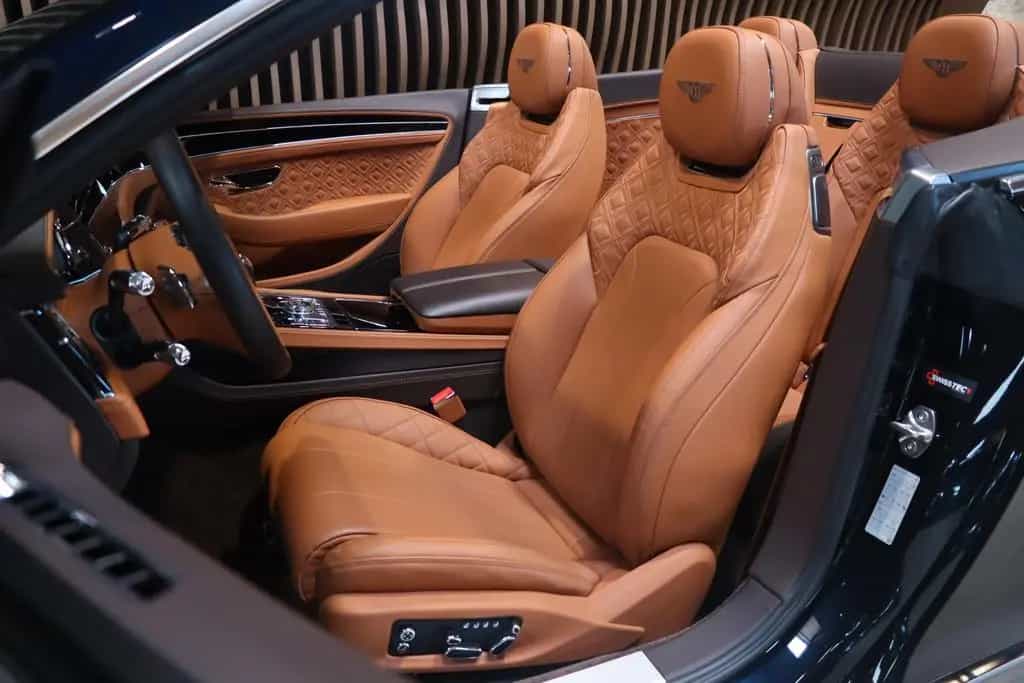 Bentley Continental GTC-Bang & Olufsen-Camera 360 05/2019-photo-5