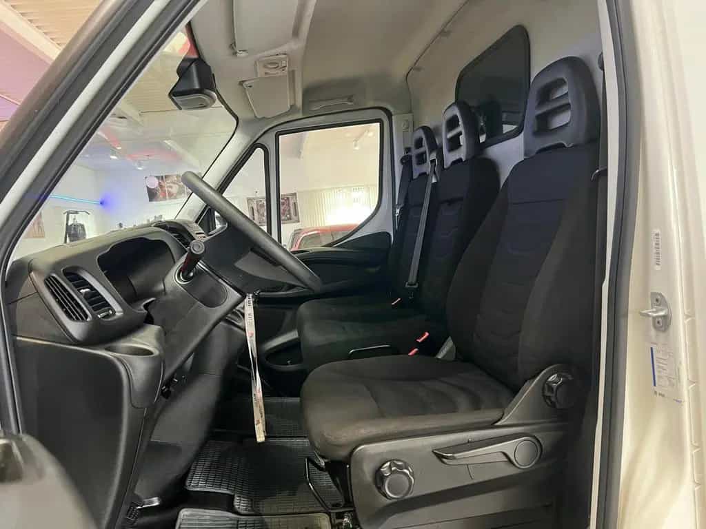 Iveco Other Daily 35s16 Maxi Hoch+Extra Lang XXL*Garantie* 07/2016-photo-15