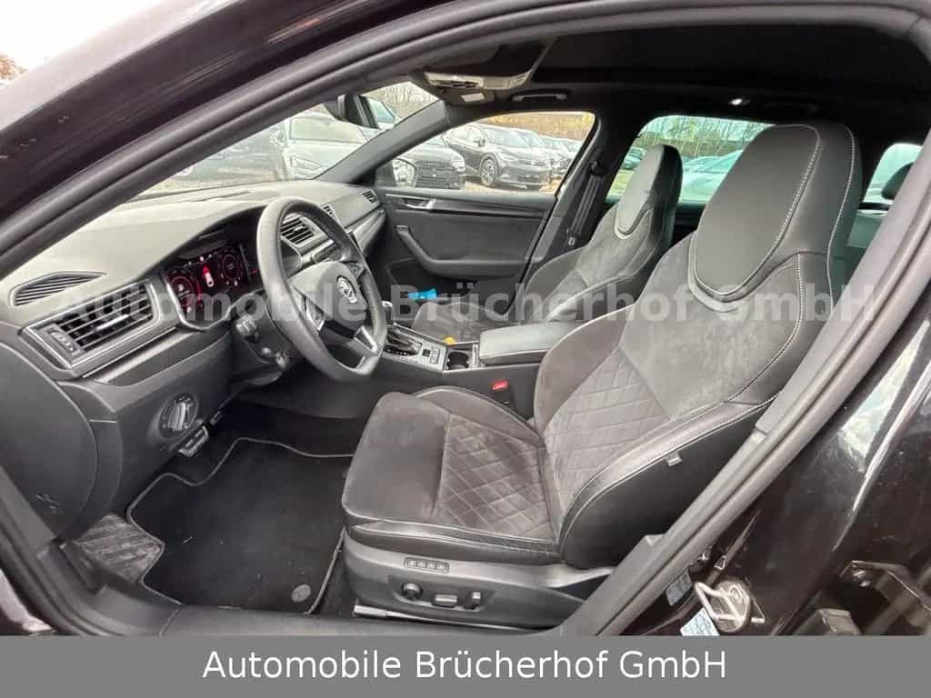 Skoda Superb Sportline 4x4 Pano/DCC/Columbus/VC/Memory 09/2019-photo-3
