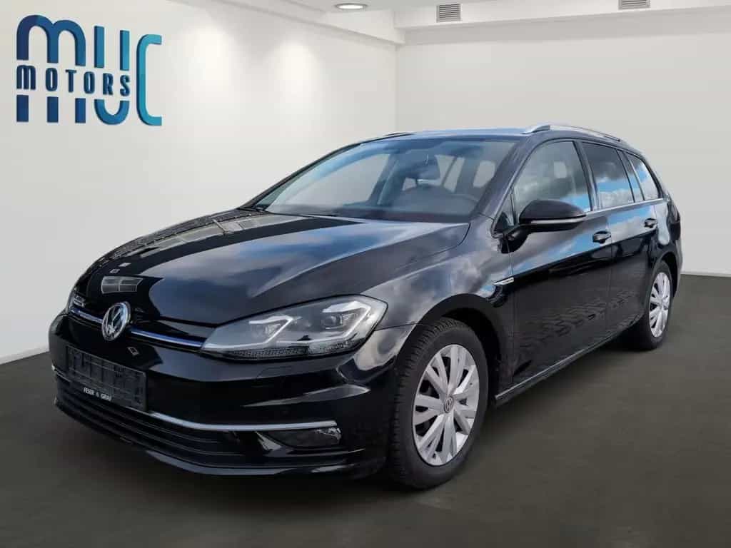 Volkswagen Golf 7 Highline/ACC/Massage/AHK/Kamera 12/2018-photo-0