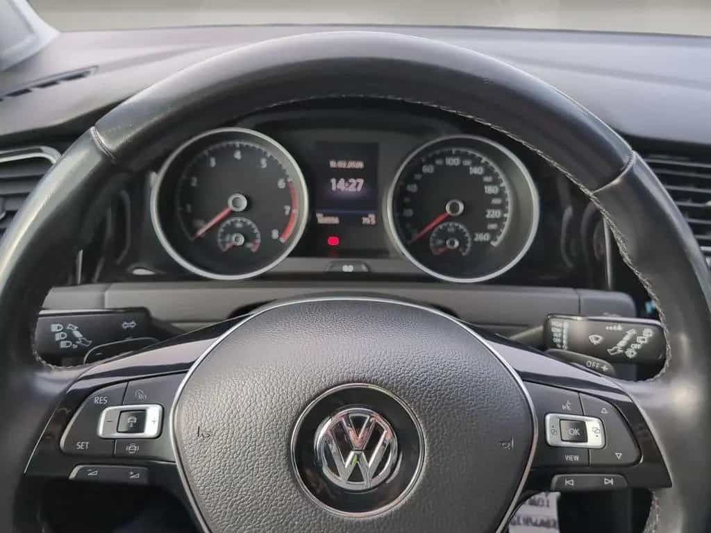 Volkswagen Golf 7 Highline/ACC/Massage/AHK/Kamera 12/2018-photo-13