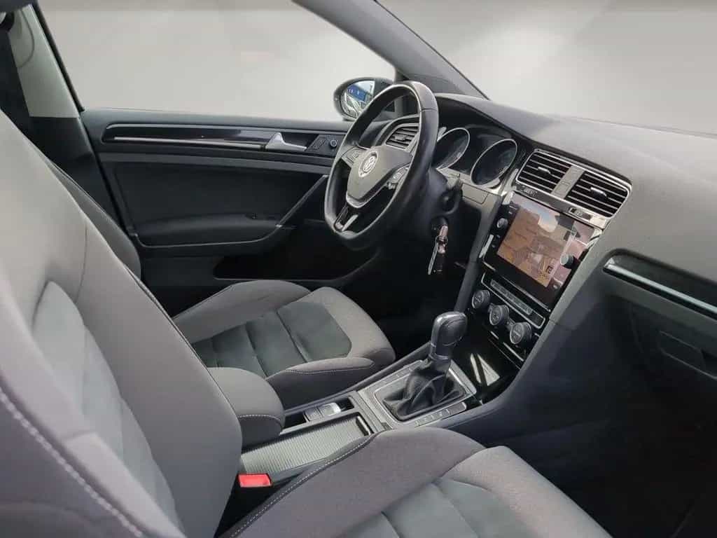 Volkswagen Golf 7 Highline/ACC/Massage/AHK/Kamera 12/2018-photo-18