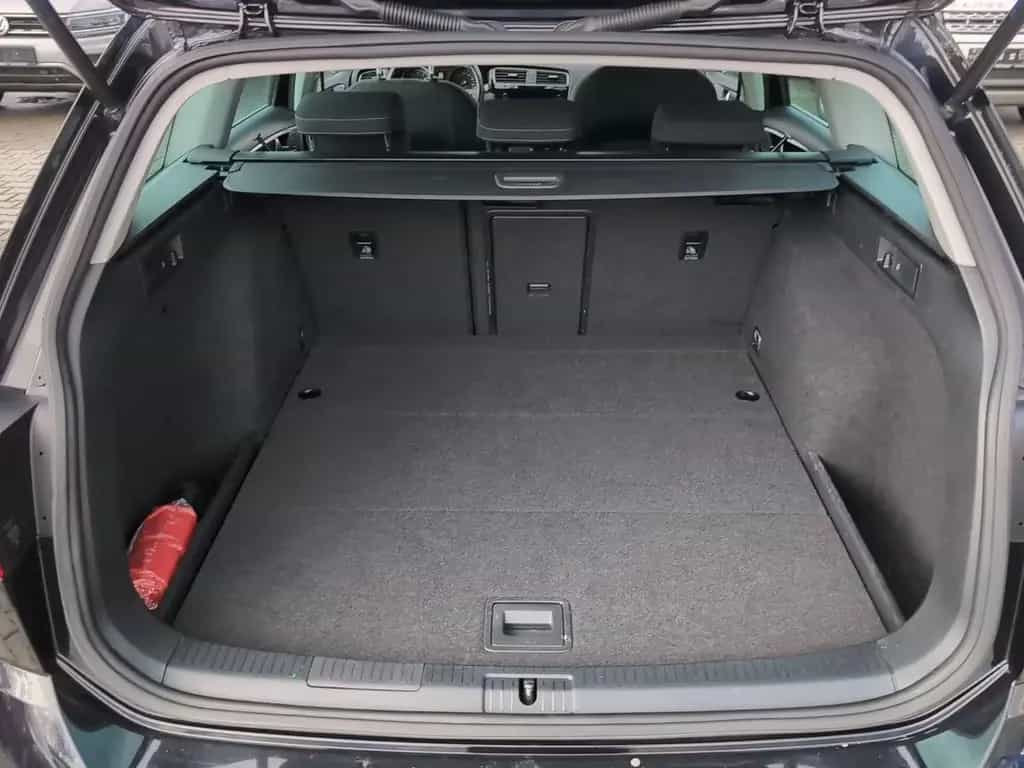 Volkswagen Golf 7 Highline/ACC/Massage/AHK/Kamera 12/2018-photo-8