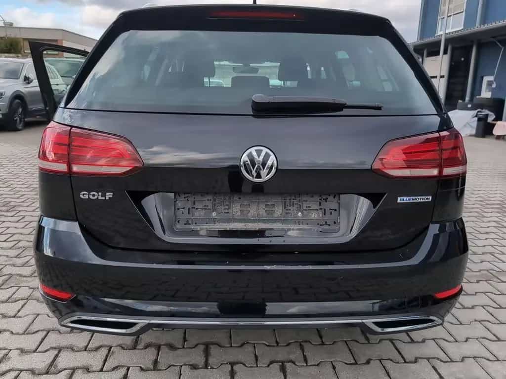 Volkswagen Golf 7 Highline/ACC/Massage/AHK/Kamera 12/2018-photo-9