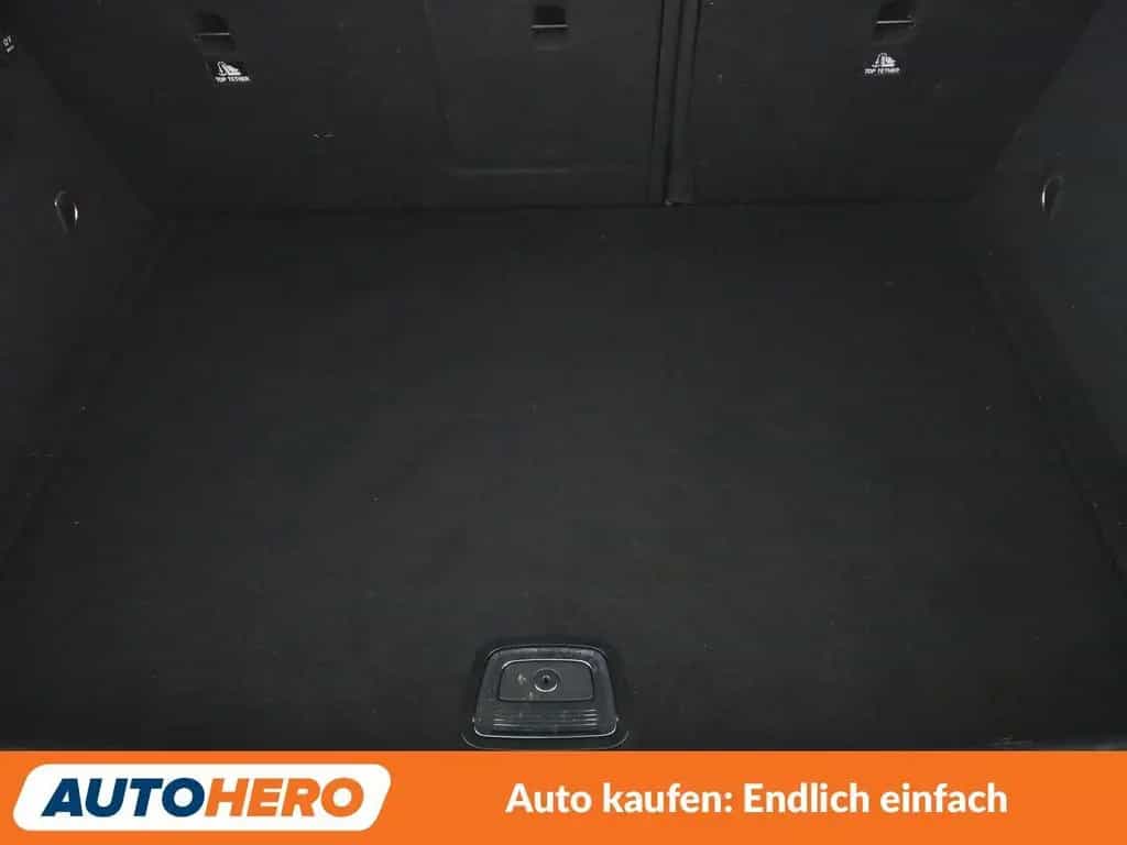 Mercedes-Benz GLA 200 GLA-Klasse GLA 200 AMG Line Aut.*NAVI*TEMPO*CAM* 11/2018-photo-17
