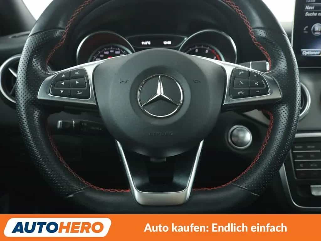 Mercedes-Benz GLA 200 GLA-Klasse GLA 200 AMG Line Aut.*NAVI*TEMPO*CAM* 11/2018-photo-18
