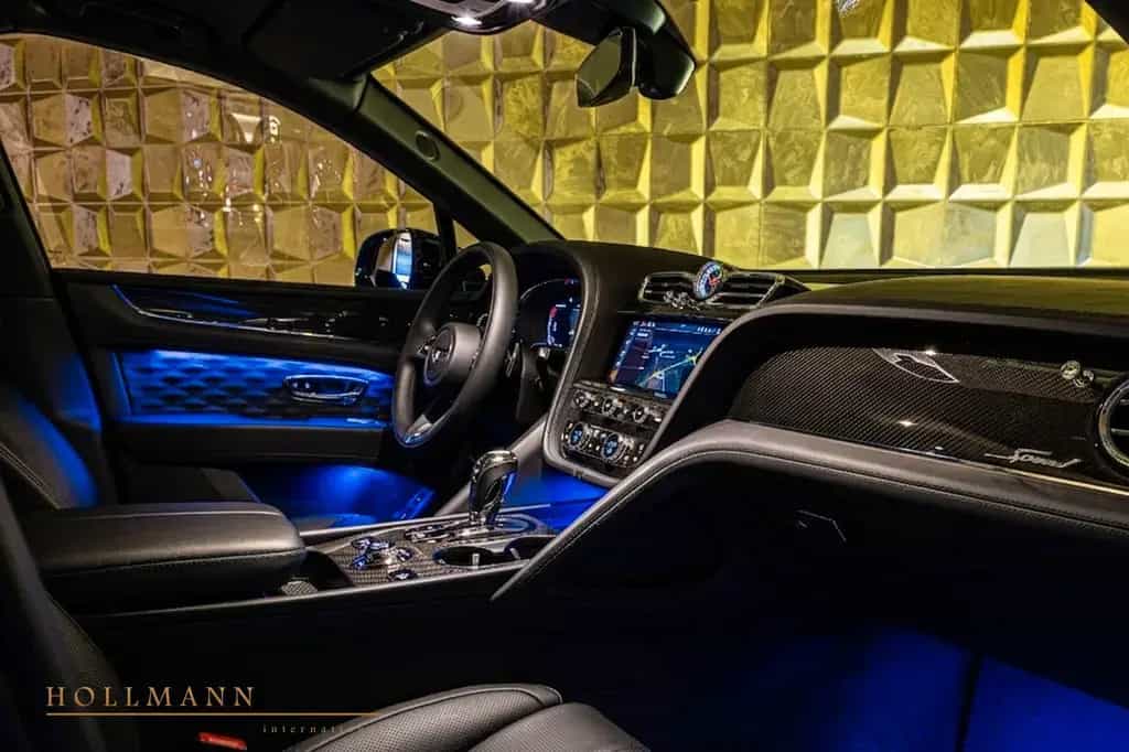 Bentley Bentayga Speed + MY2026 + 5 Seats + STOCK null-photo-10
