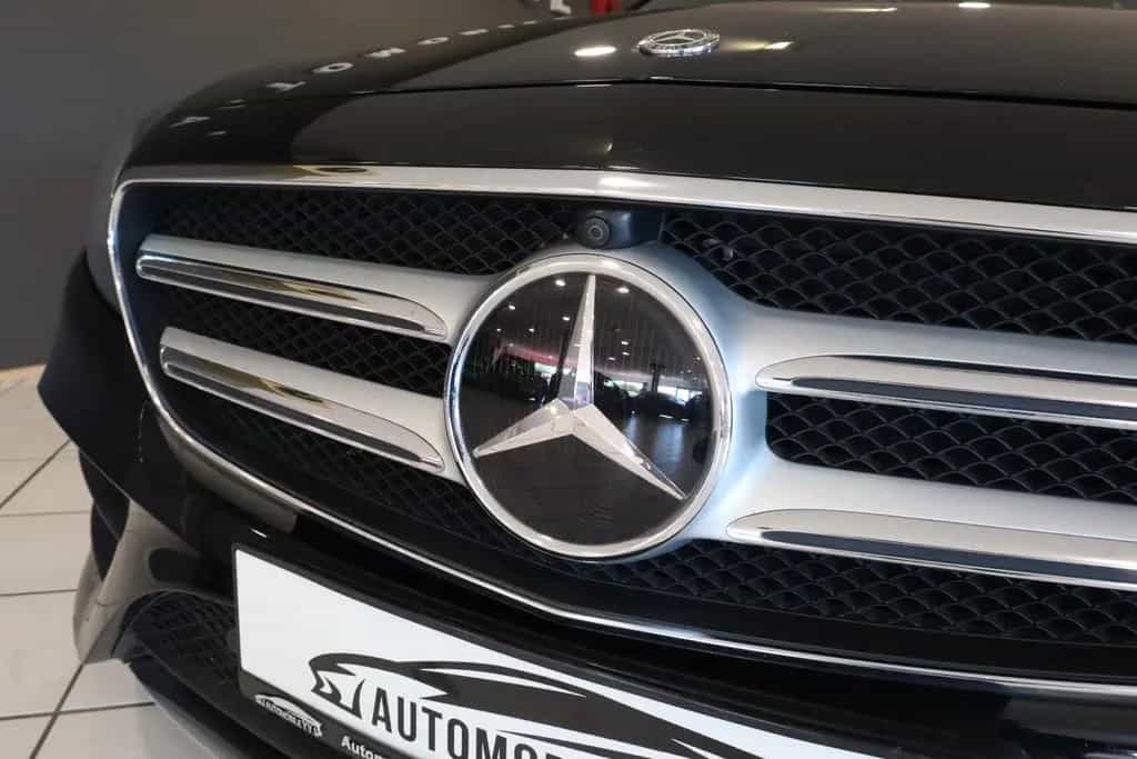 Mercedes-Benz E-Class 400d Lim.4M AMG-Line,LED,MBUX,Pano,Air,ACC,360 09/2018-photo-11