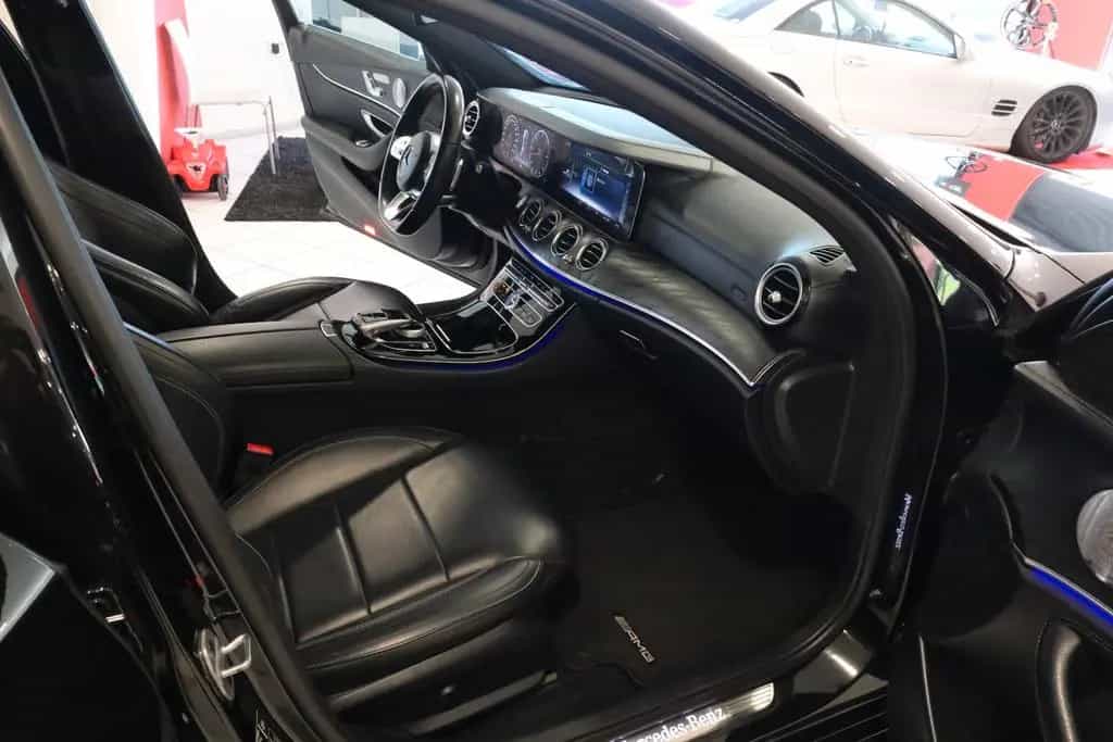 Mercedes-Benz E-Class 400d Lim.4M AMG-Line,LED,MBUX,Pano,Air,ACC,360 09/2018-photo-23