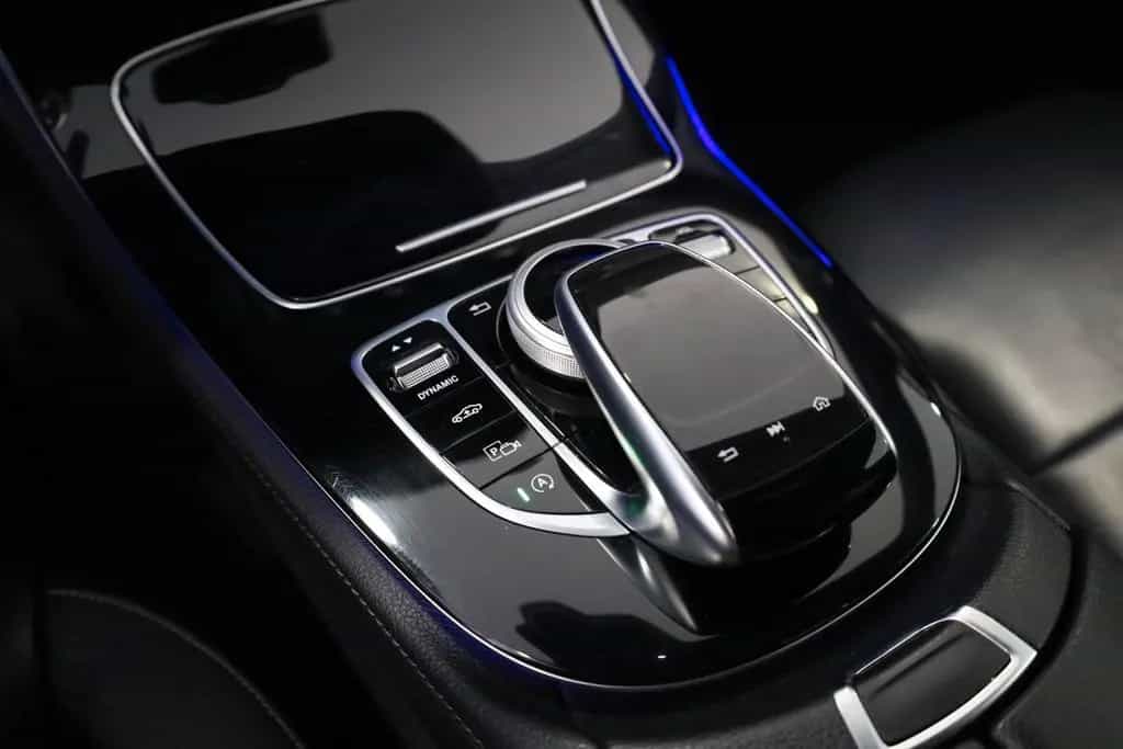 Mercedes-Benz E-Class 400d Lim.4M AMG-Line,LED,MBUX,Pano,Air,ACC,360 09/2018-photo-27
